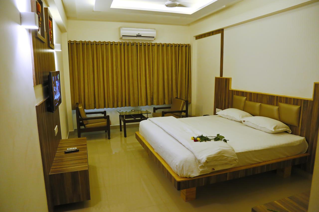 Hotel Sivaranjani Erode Ngoại thất bức ảnh