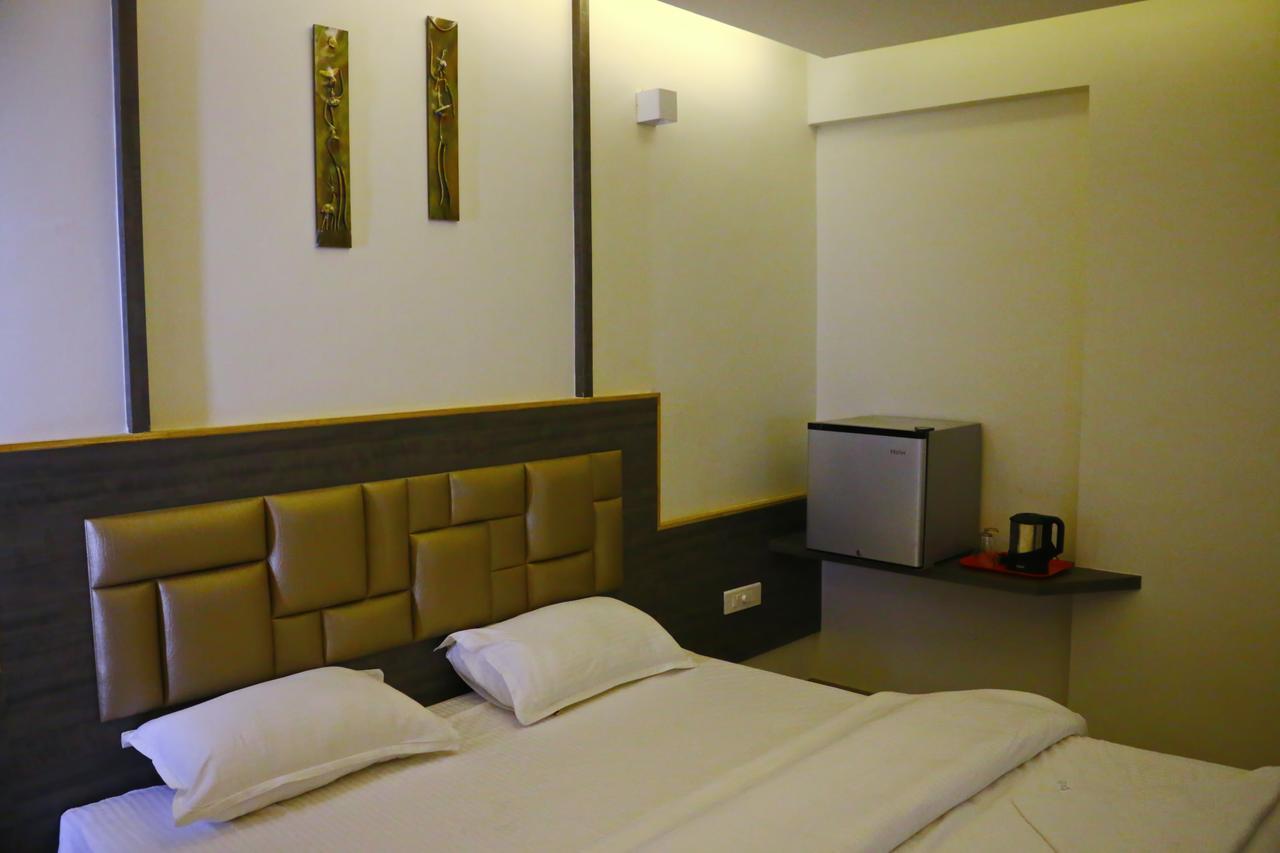 Hotel Sivaranjani Erode Ngoại thất bức ảnh