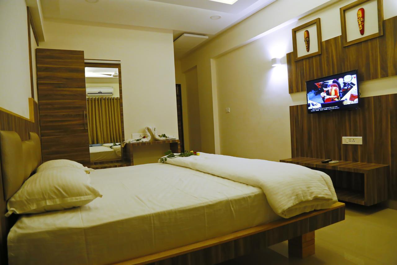 Hotel Sivaranjani Erode Ngoại thất bức ảnh