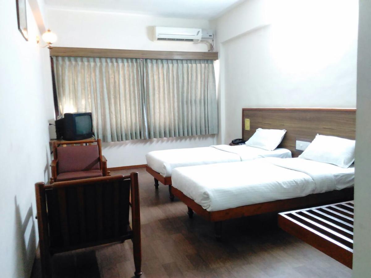 Hotel Sivaranjani Erode Ngoại thất bức ảnh