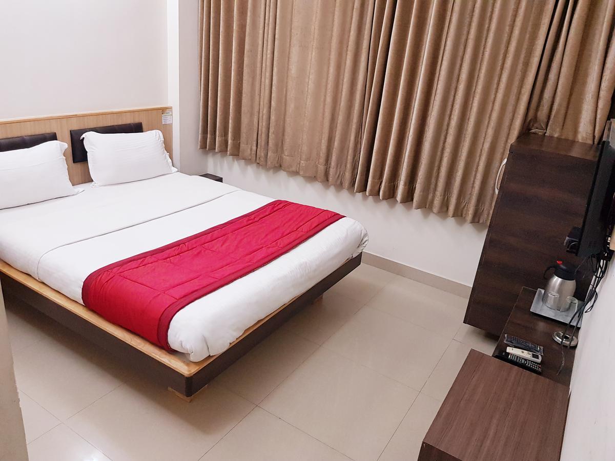 Hotel Sivaranjani Erode Ngoại thất bức ảnh